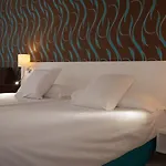 ホテル Checkin Concordia Playa