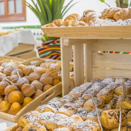 ホテル Checkin Concordia Playa