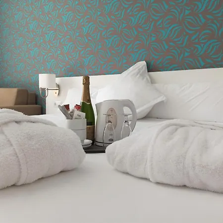 Hotel Checkin Concordia Playa 4*